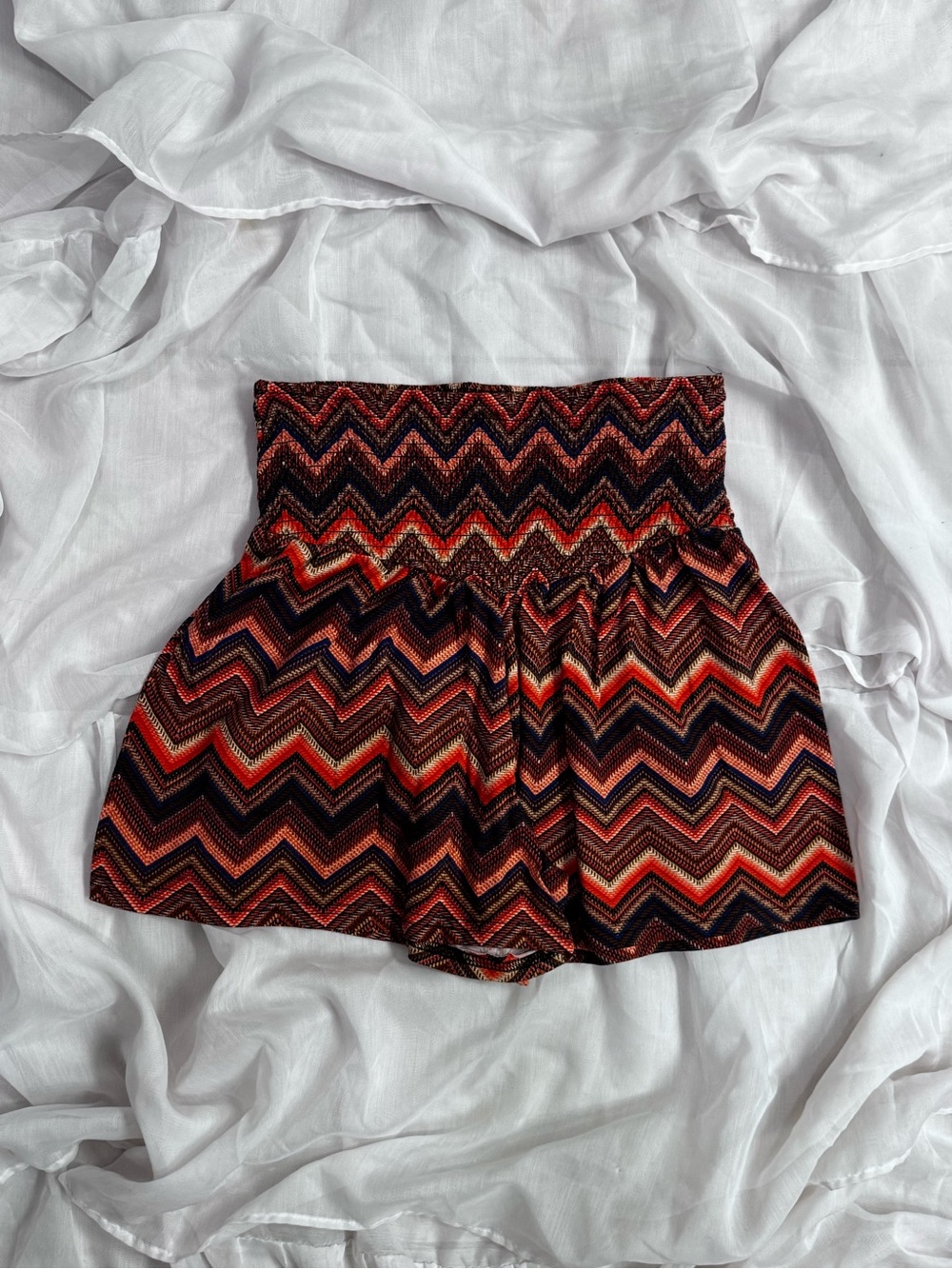 It's Fashion High Waisted Chevron Print Shorts